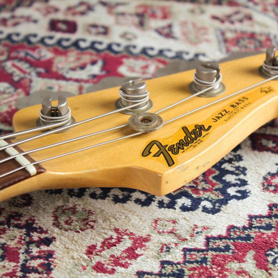 Fender Custom Shop 1964 Jazz Bass Relic Sunburst 2006 USA бас-гитара