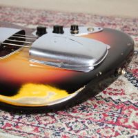 Fender Custom Shop 1964 Jazz Bass Relic Sunburst 2006 USA бас-гитара