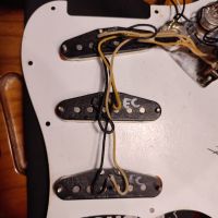 Fender Classic Series '70s Stratocaster Sunburst 2000 Mexico w/ Fender USA Pickups электрогитара
