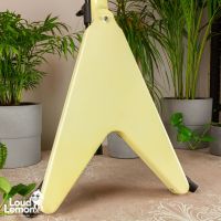 Gibson Flying V '67 Reissue Classic White 1997 USA электрогитара
