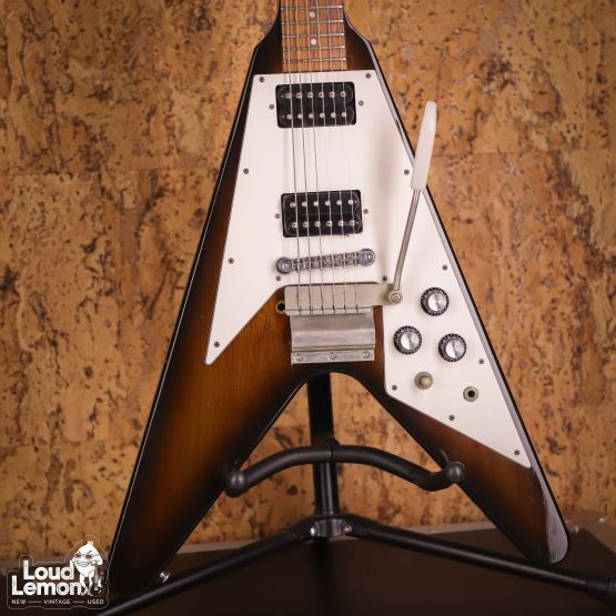 Gibson Flying V '67 Reissue w/ Maestro Vibrola Vintage Sunburst 1991 USA электрогитара
