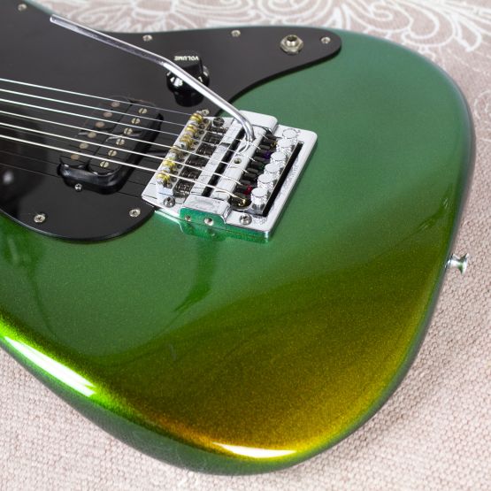 Squier Stratocaster ST-331K Chameleon Green 1985 Japan электрогитара