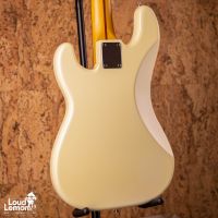 History ZP-CFS Precision Bass Vintage White 2004 Japan бас-гитара