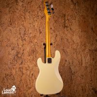 History ZP-CFS Precision Bass Vintage White 2004 Japan бас-гитара