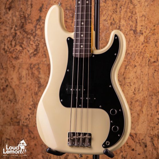 History ZP-CFS Precision Bass Vintage White 2004 Japan бас-гитара
