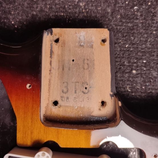Fender JM66 Jazzmaster Sunburst 2008 Japan электрогитара
