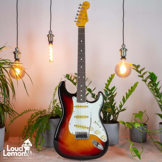 Fender Stratocaster ST62-55 Sunburst 1986 Japan электрогитара