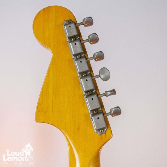 Fender Mustang MG69 Vintage White 1984 Japan электрогитара