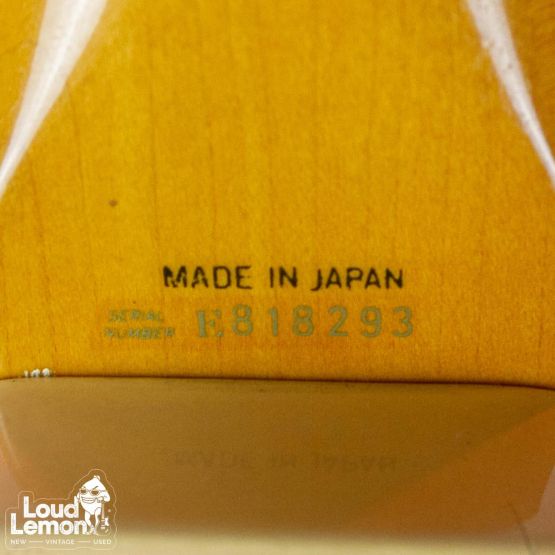 Fender Mustang MG69 Vintage White 1984 Japan электрогитара