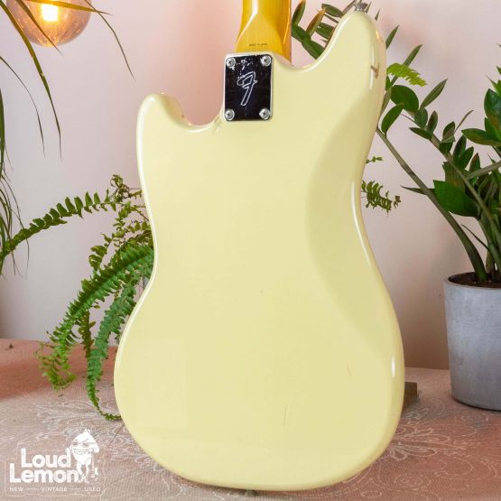Fender Mustang MG69 Vintage White 1984 Japan электрогитара