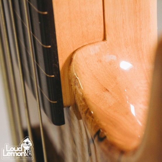 Sadowsky 5-String Fretless Bass Custom 2002 Natural безладовая бас-гитара