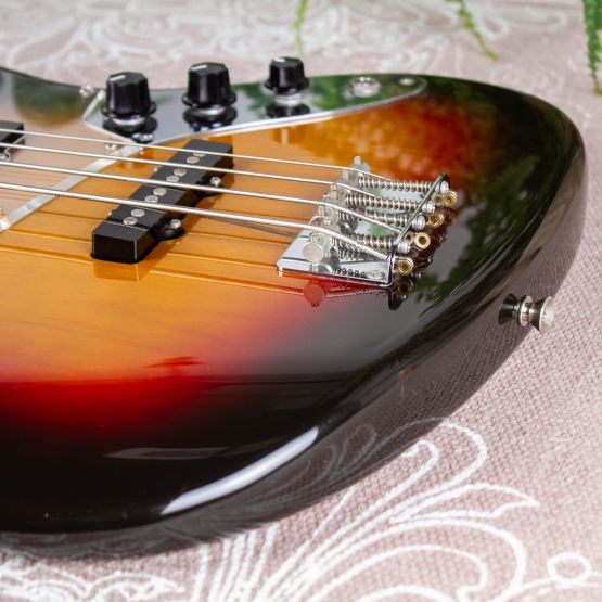 Fender Jazz Bass JB62 Sunburst 1999 Japan бас-гитара