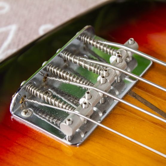 Fender Jazz Bass JB62 Sunburst 1999 Japan бас-гитара