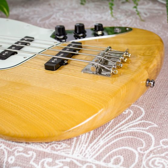 Greco Jazz Bass Natural Japan бас-гитара