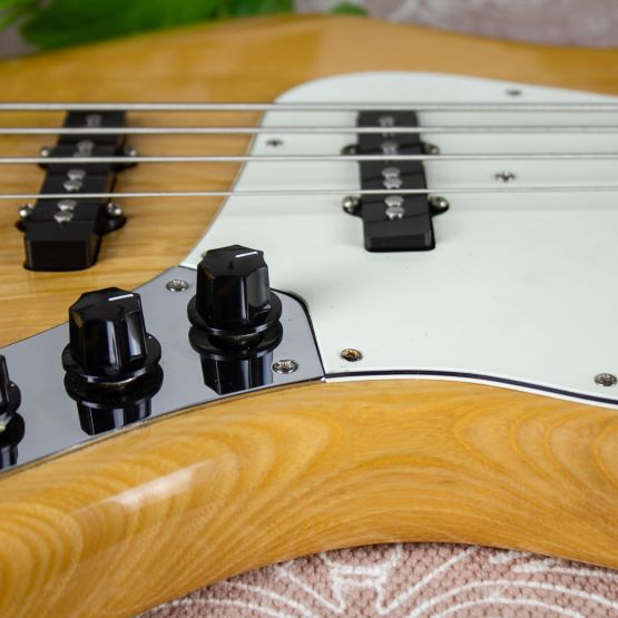 Greco Jazz Bass Natural Japan бас-гитара