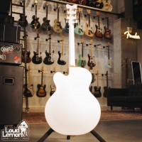 Gretsch G6136T-WHT Players Edition Falcon White