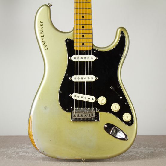 Fender 25th Anniversary Stratocaster Silver Metallic 1979 USA электрогитара