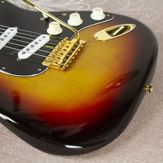 Fender ST62G-80TX Stratocaster Sunburst 2006 Japan электрогитара