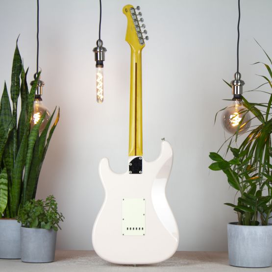 CoolZ Stratocaster ZST-1R Shell Pink 2009 Japan электрогитара