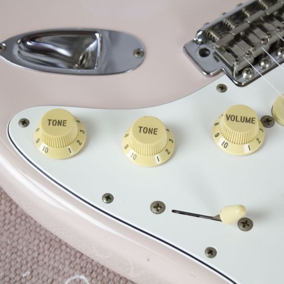 CoolZ Stratocaster ZST-1R Shell Pink 2009 Japan электрогитара