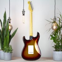 Fender Custom Shop Limited 1963 Journeyman Stratocaster Sparkle Sunburst 2017 NAMM USA электрогитара