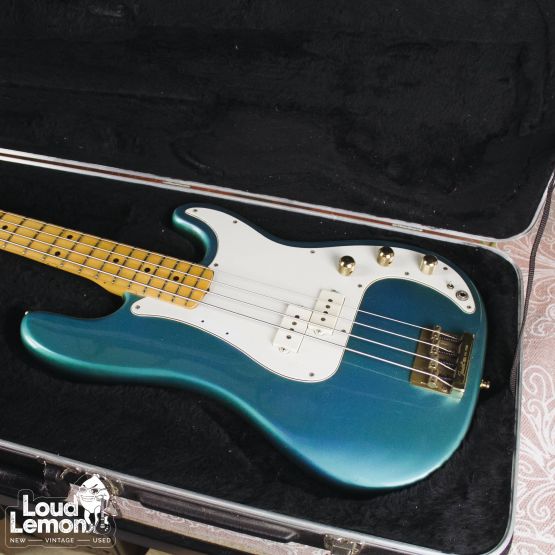 Fender Precision Bass Special Lake Placid Blue 1980 USA бас-гитара
