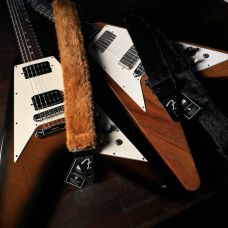 Fender Poodle Plush Strap ремень плюшевый коричневый