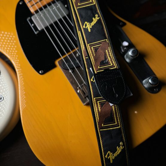 Fender Monogrammed Strap Black/Yellow/Brown ремень