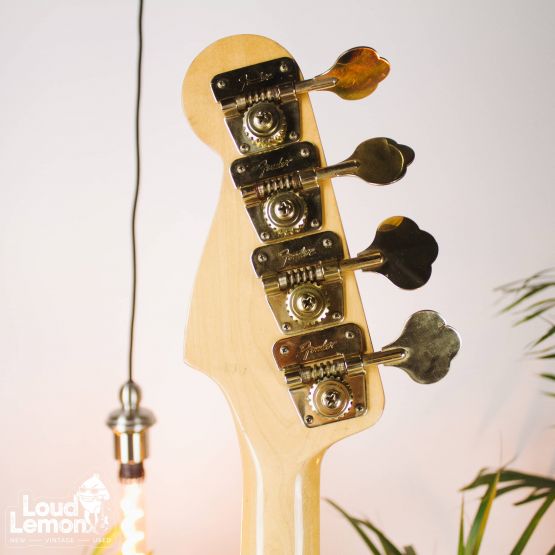 Fender Precision Bass Special Lake Placid Blue 1980 USA бас-гитара