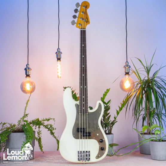 Fender Precision Bass Custom Order White 1994 Japan бас-гитара