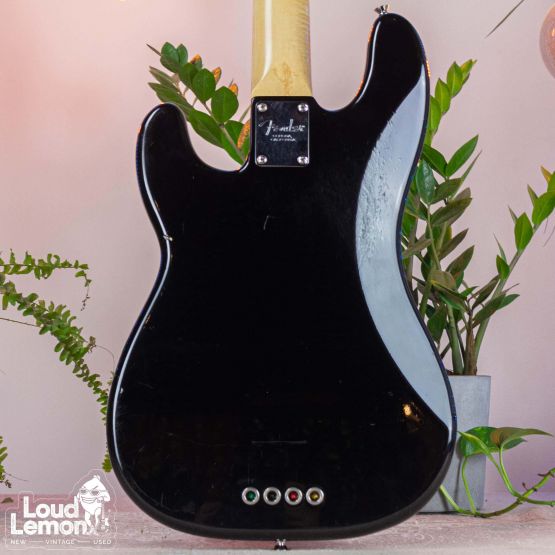 Fender American Standard Precision Bass Black 2008 USA бас-гитара