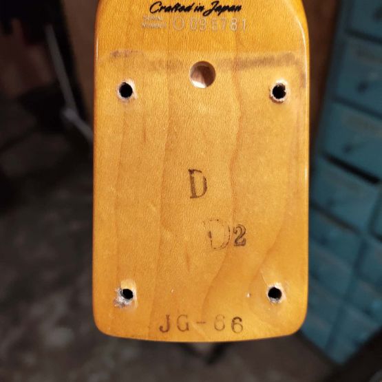Fender JG66 Jaguar Sunburst 1997 Japan электрогитара
