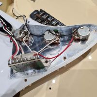 Fender Stratocaster ST-43 Vintage White 2004 Japan электрогитара