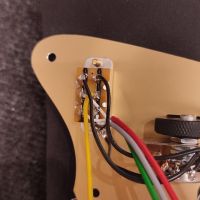 Squier 40th Anniversary Jazzmaster Gold Edition Olympic White Indonesia электрогитара электрогитара