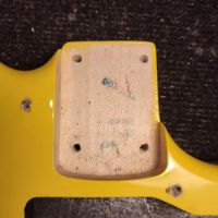 Squier FSR Cyclone Yellow 2009 Indonesia электрогитара
