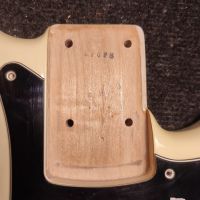 History ZP-CFS Precision Bass Vintage White 2004 Japan бас-гитара