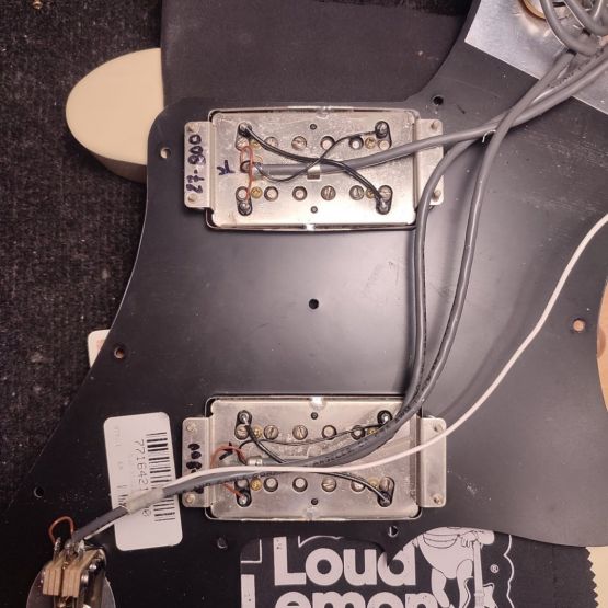 Fender Vintera Road Worn '70s Deluxe Telecaster электрогитара