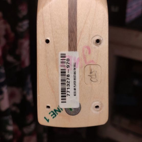 Fender American Performer Mustang Vintage White 2018 USA электрогитара