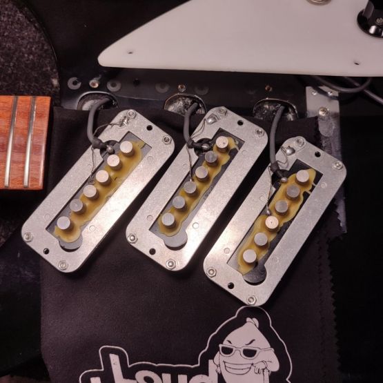 Rickenbacker 325V63 Jetglo 1995 USA электрогитара