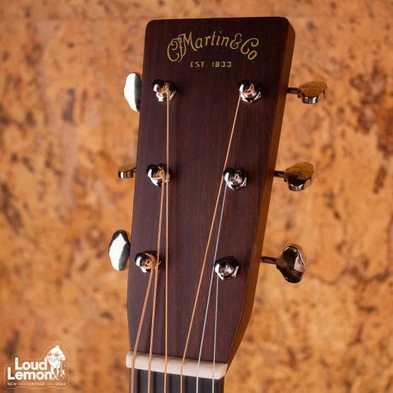 Martin 000-28 Natural 2022 USA акустическая гитара