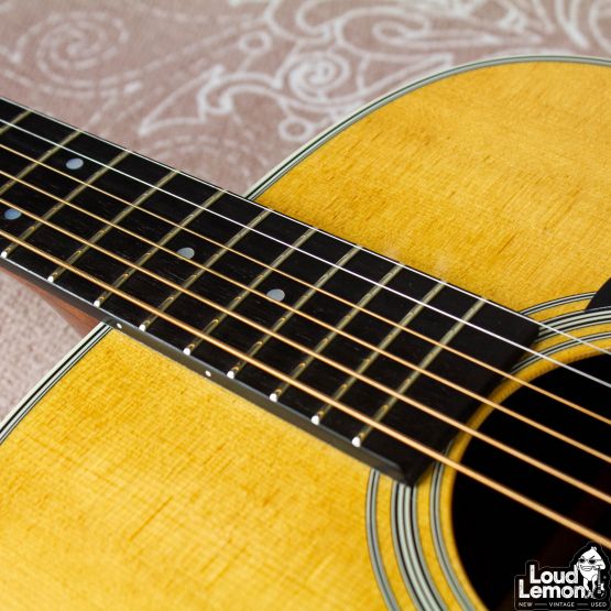 Martin D-28 Natural 2015 USA акустическая гитара с подключением