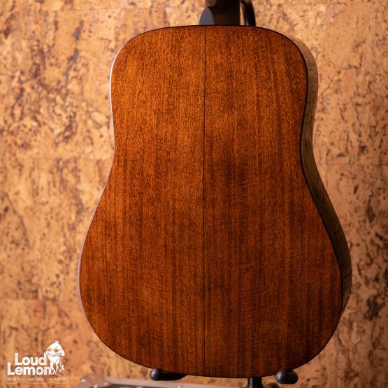 Martin D-18 Natural 2021 USA акустическая гитара