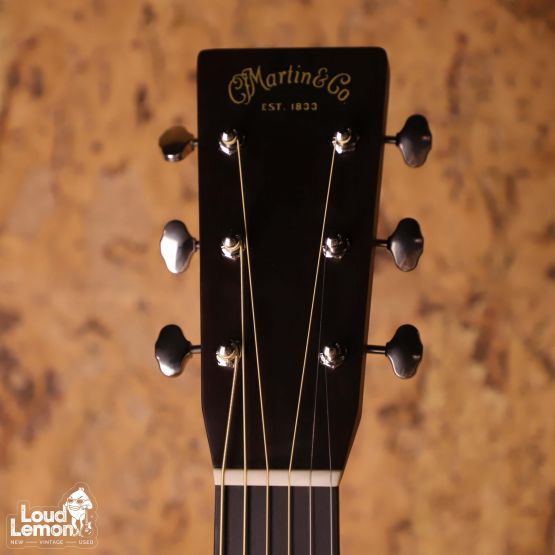 Martin D-28 Natural 2021 USA акустическая гитара