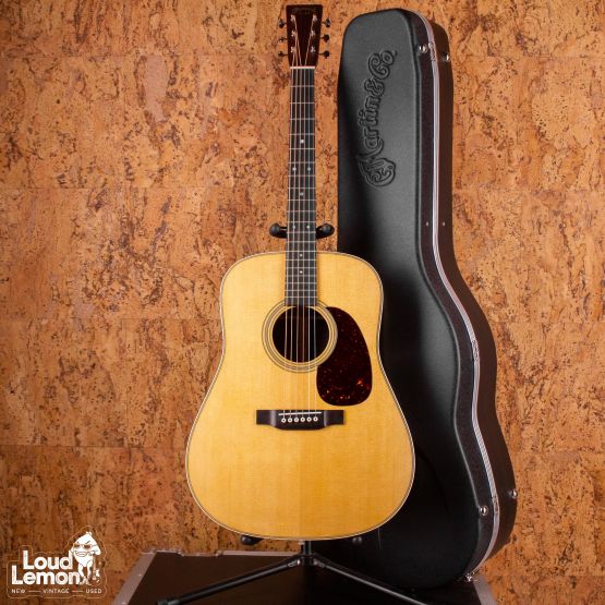 Martin D-28 Natural 2022 USA акустическая гитара