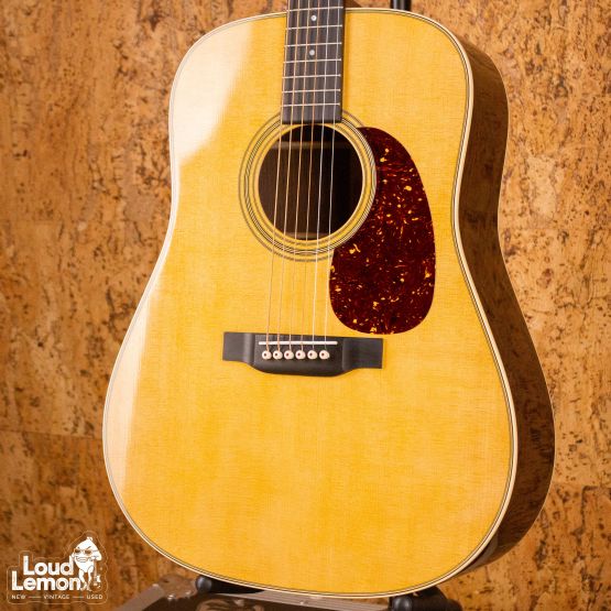 Martin D-28 Standard Series Natural 2022 USA акустическая гитара