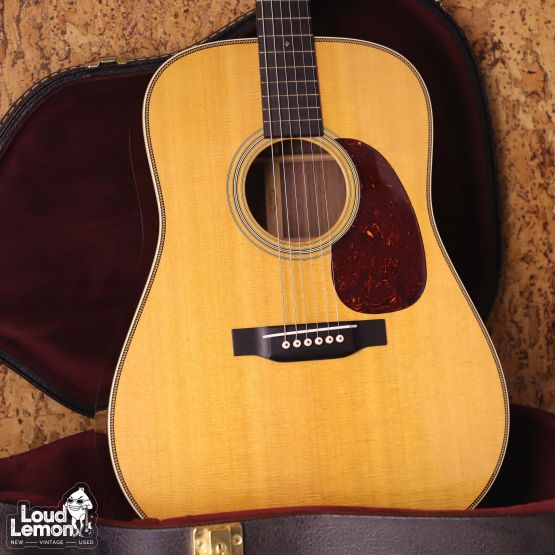Martin HD-28V Natural 2016 USA акустическая гитара