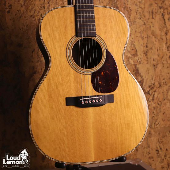 Martin OM-28 Modern Deluxe Natural 2018 USA акустическая гитара