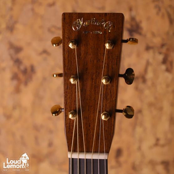 Martin OM-28 Modern Deluxe Natural 2018 USA акустическая гитара