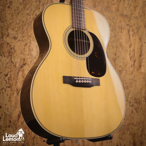 Martin Standard Series 000-28 Natural USA акустическая гитара