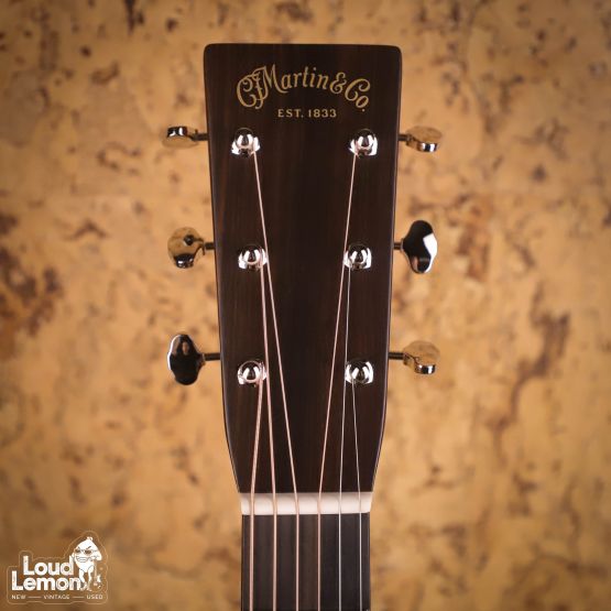 Martin Standard Series D-28 Natural Gloss USA акустическая гитара
